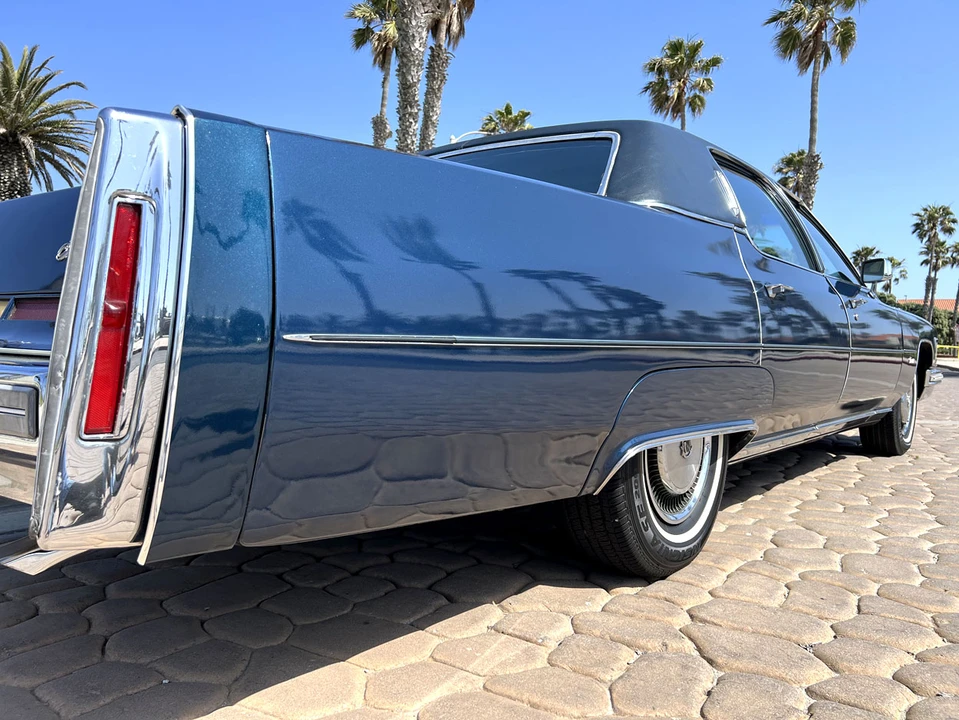 1975 Cadillac Fleetwood - Image 16 of 31