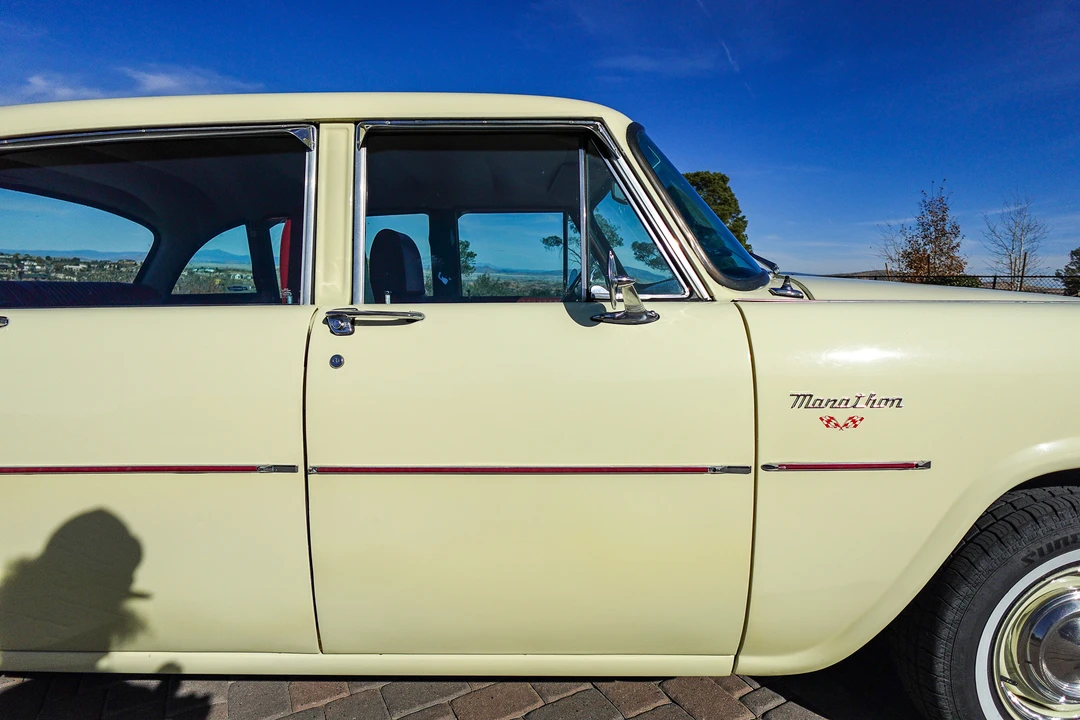 1975 Checker - Image 27 of 31