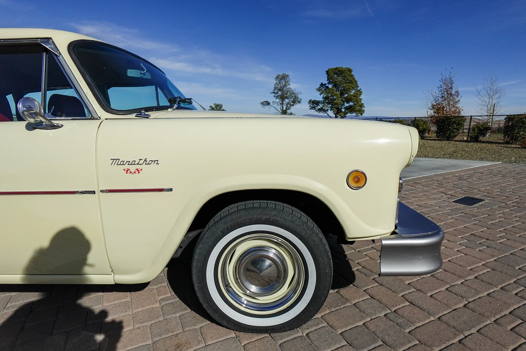 1975 Checker - Image 28 of 31