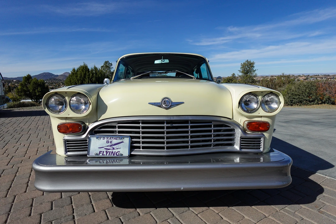 1975 Checker - Image 11 of 31