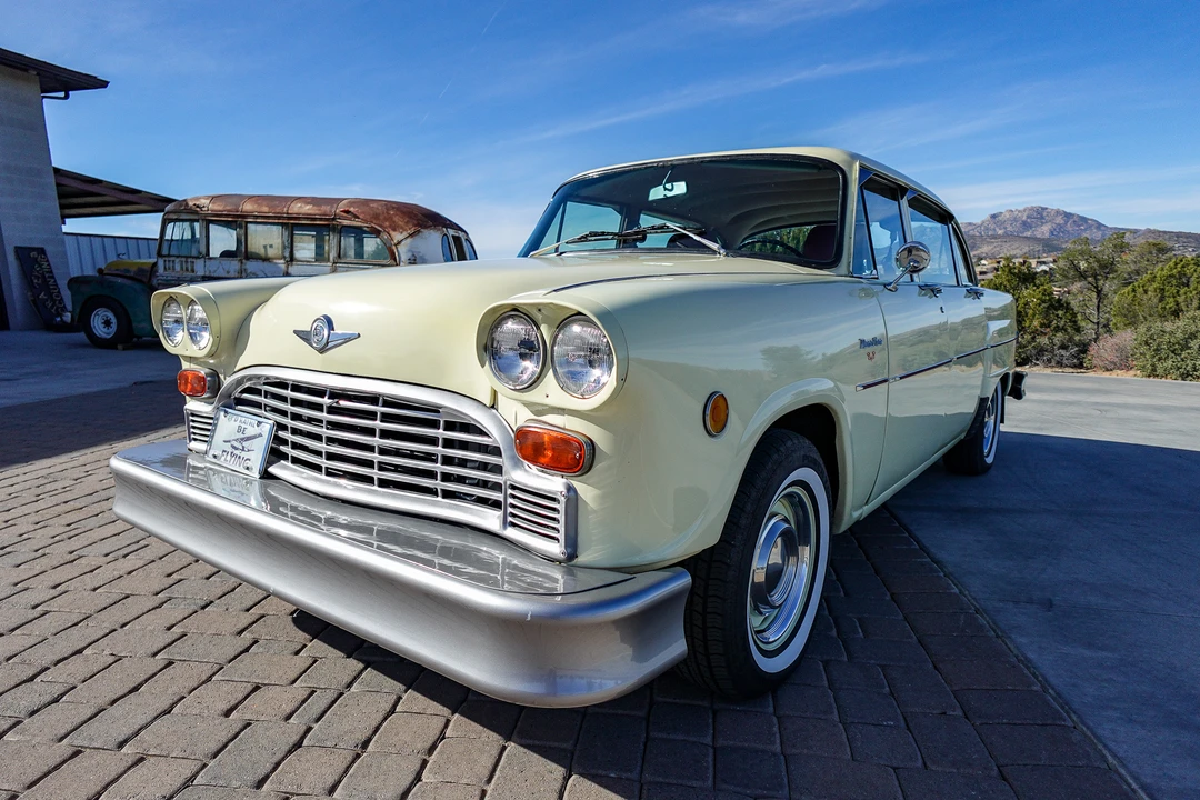1975 Checker - Image 7 of 31