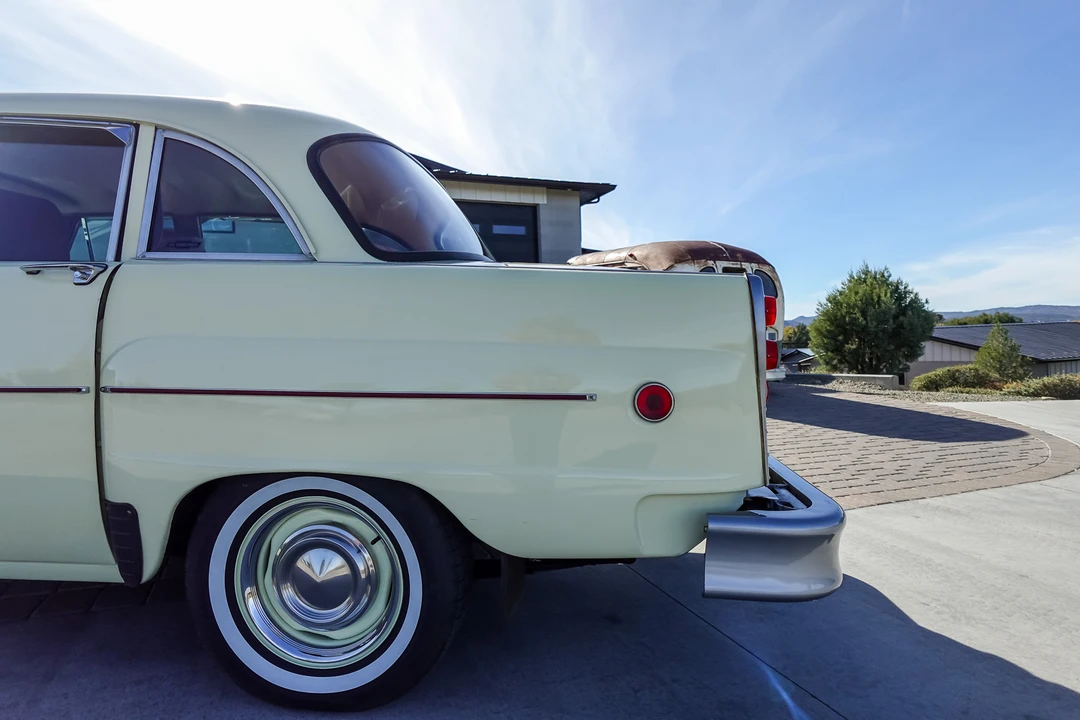 1975 Checker - Image 18 of 31