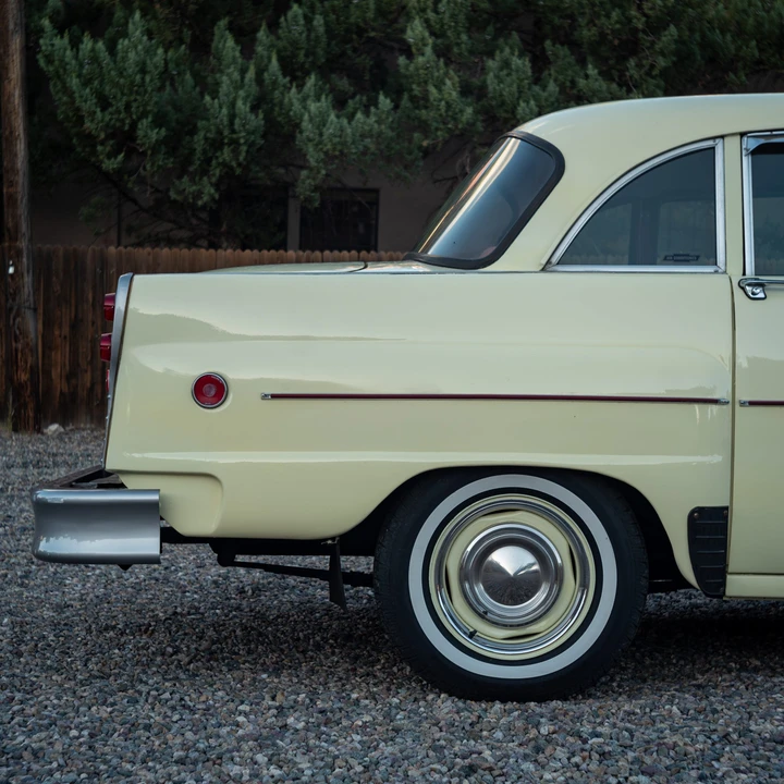 1975 Checker - Image 25 of 31