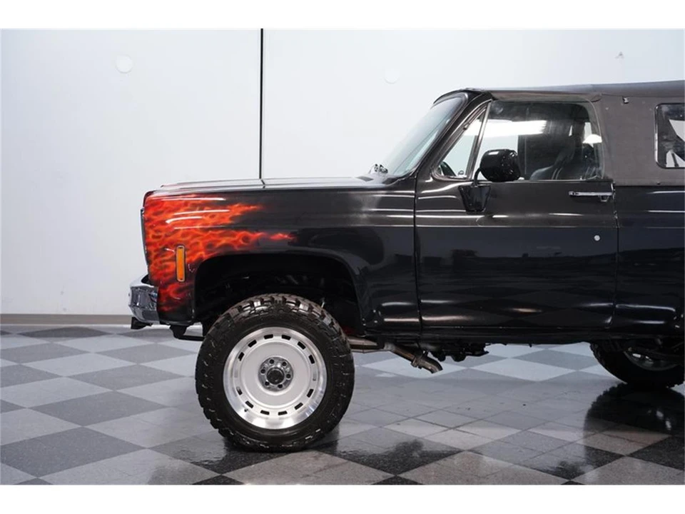 1975 Chevrolet K5 Blazer 2nd Gen - Image 19 of 31