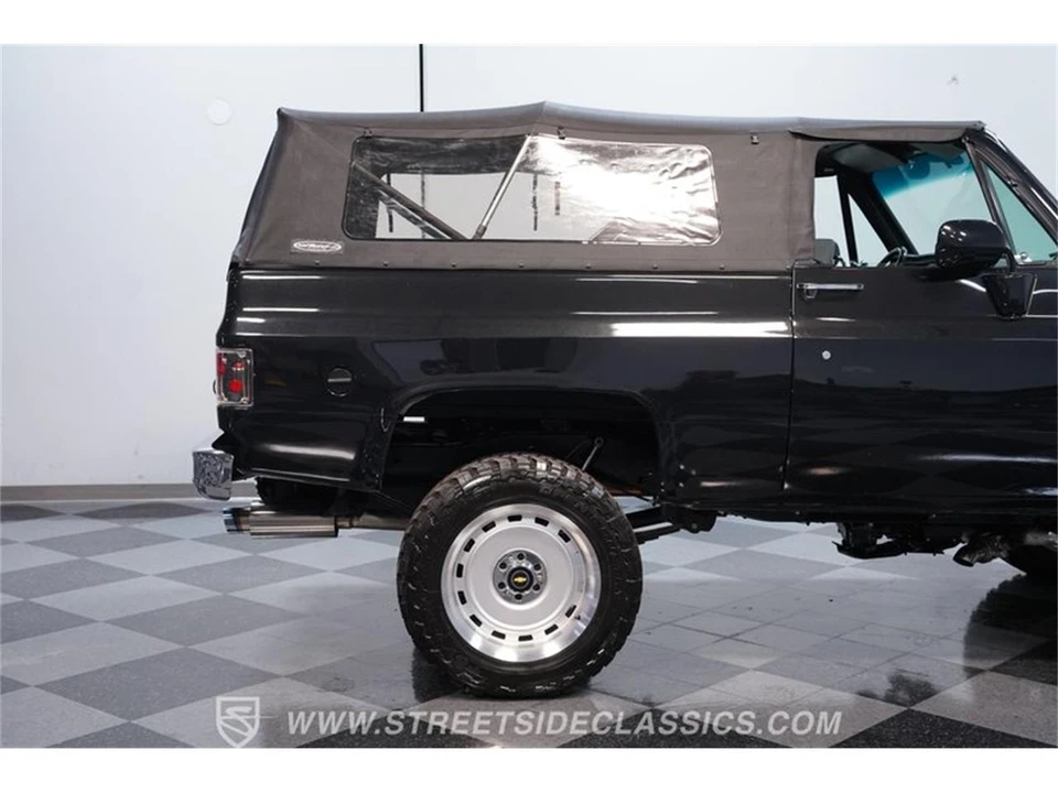 1975 Chevrolet K5 Blazer 2nd Gen - Image 23 of 31