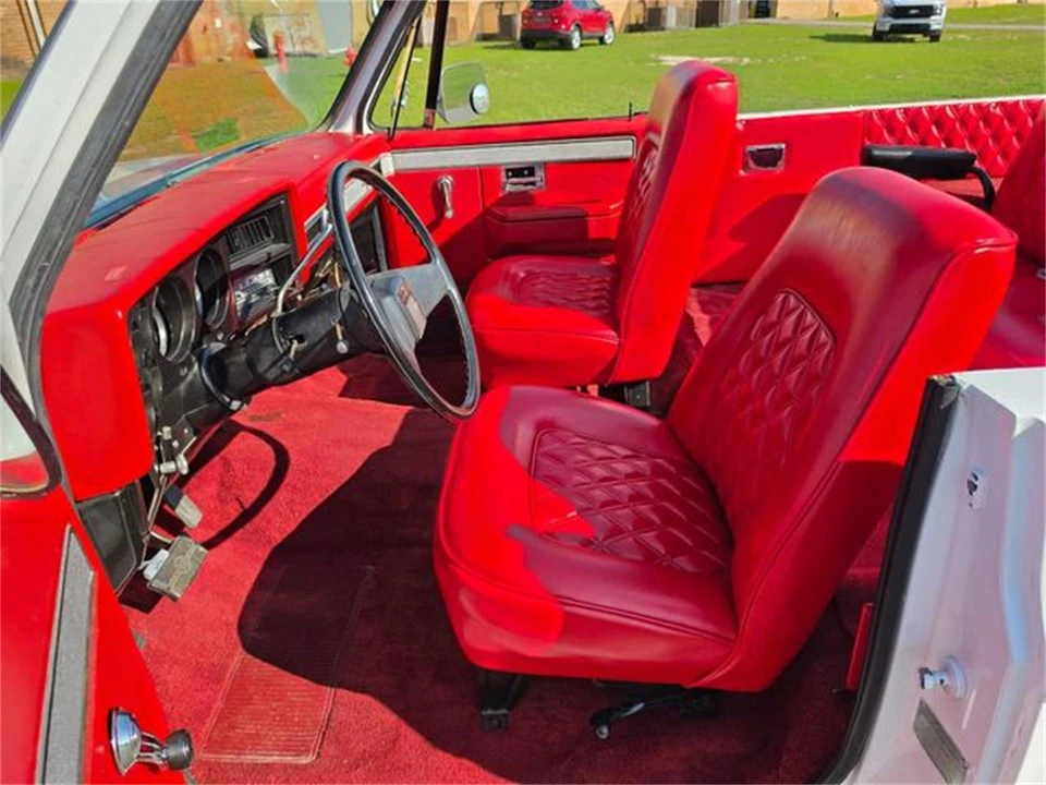 1975 Chevrolet K5 Blazer 2nd Gen - Image 16 of 31