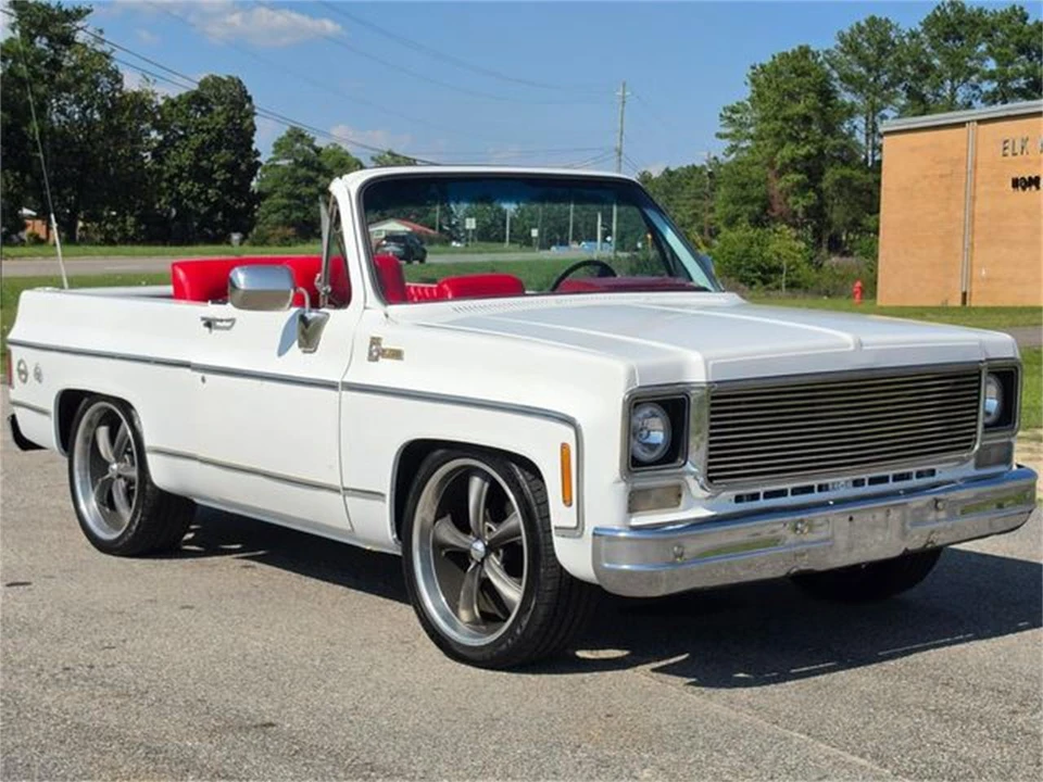 1975 Chevrolet K5 Blazer 2nd Gen - Image 5 of 31