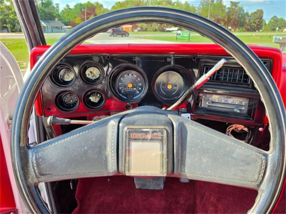 1975 Chevrolet K5 Blazer 2nd Gen - Image 17 of 31