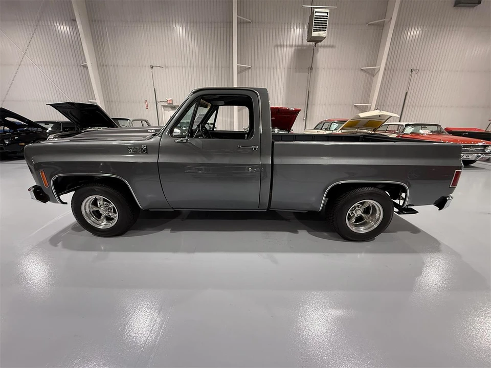 1975 Chevrolet C/K 3rd Gen - Image 2 of 31
