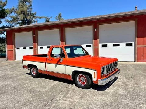 1975 Chevrolet C10 Shortbed Fleetside