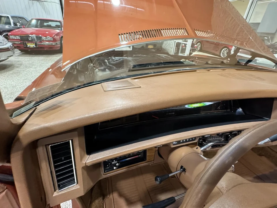1975 Chevrolet Caprice - Image 6 of 14