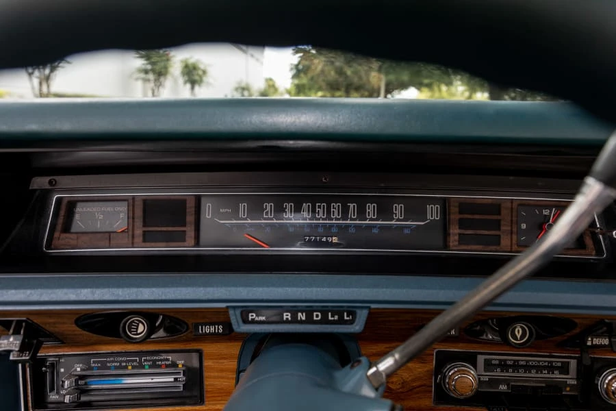 1975 Chevrolet Caprice - Image 24 of 29