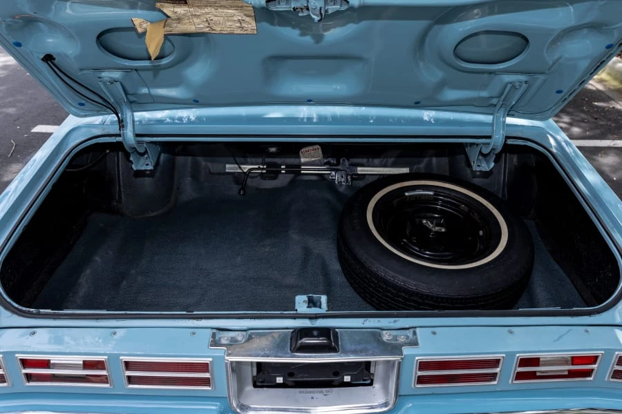 1975 Chevrolet Caprice - Image 28 of 29
