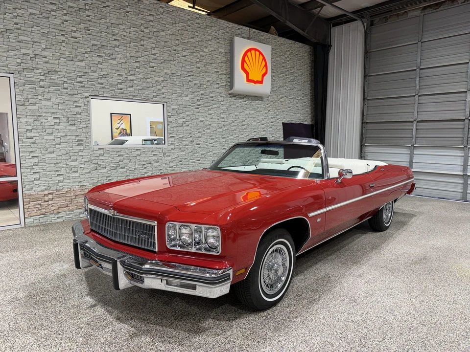1975 Chevrolet Caprice - Image 2 of 31