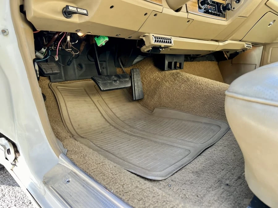 1975 Chevrolet Caprice - Image 30 of 31