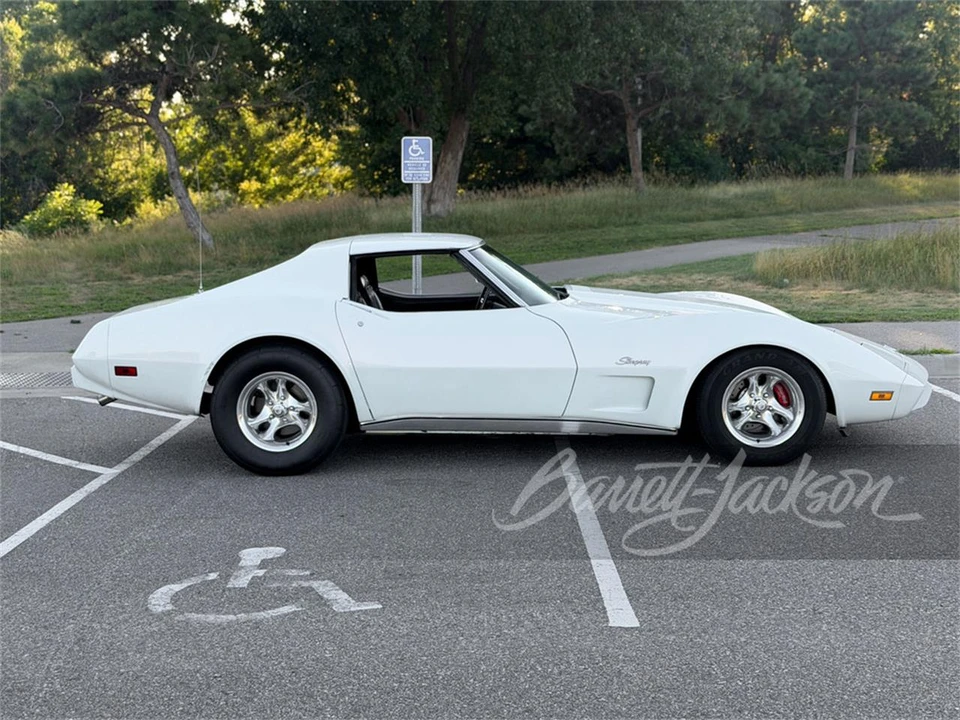 1975 Chevrolet Corvette C3 - Image 2 of 5