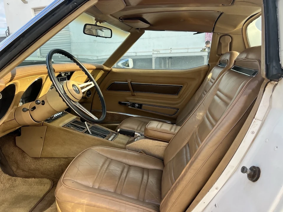 1975 Chevrolet Corvette C3 - Image 15 of 21
