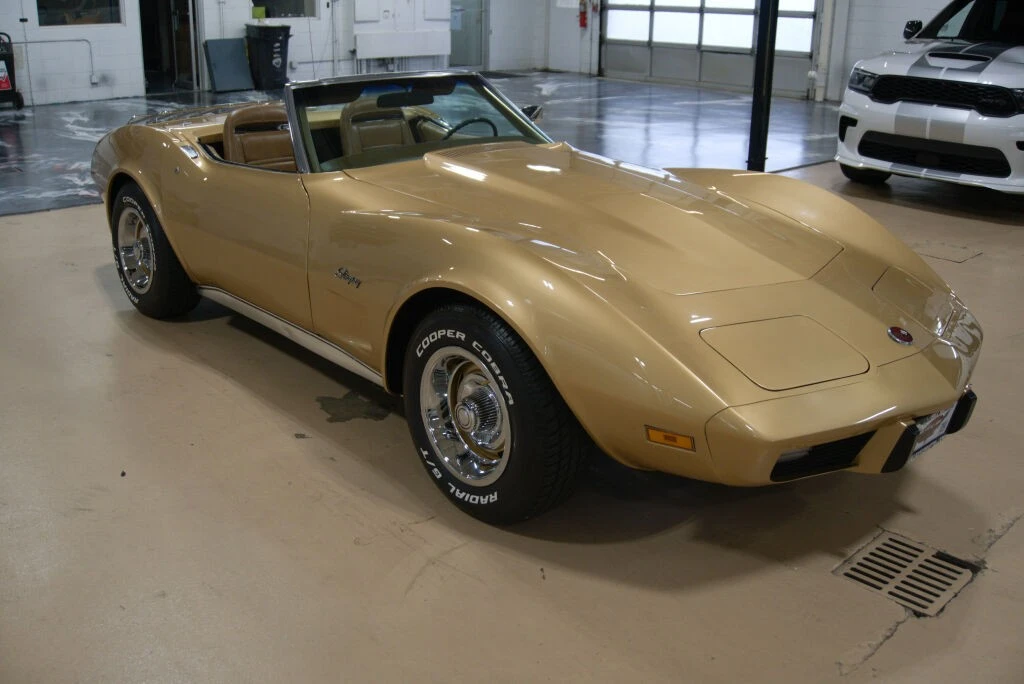 1975 Chevrolet Corvette C3 - Image 11 of 12