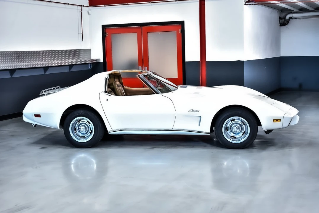 1975 Chevrolet Corvette C3 - Image 16 of 30