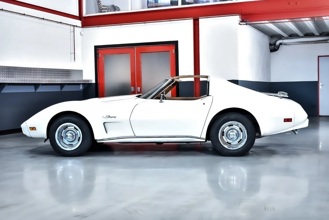 1975 Chevrolet Corvette C3 - Image 28 of 30