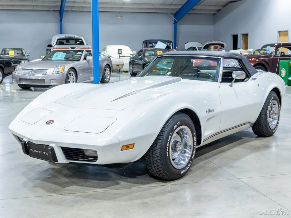 1975 Chevrolet Corvette C3 - Image 11 of 24