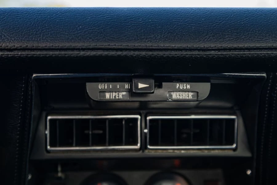 1975 Chevrolet Corvette C3 - Image 16 of 29