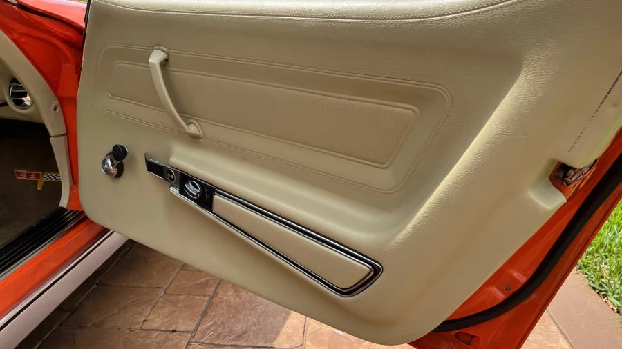 1975 Chevrolet Corvette C3 - Image 10 of 31