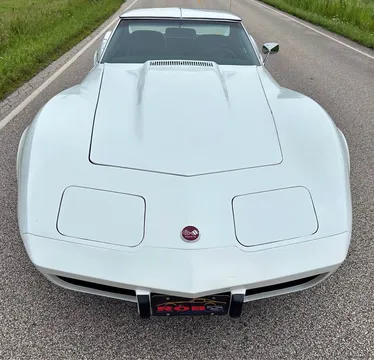 1975 Chevrolet Corvette Coupe 2D