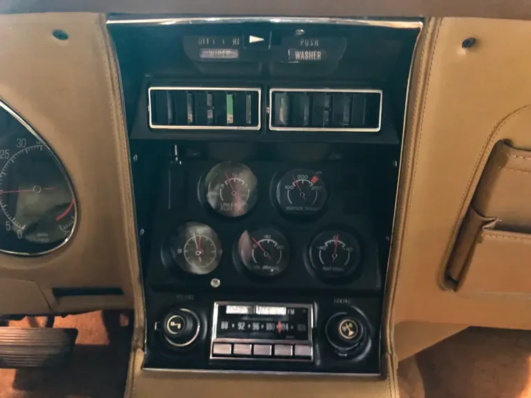 1975 Chevrolet Corvette C3 - Image 11 of 14