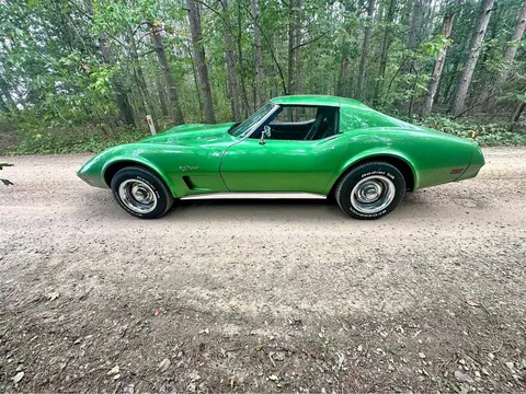 1975 Chevrolet Corvette Stingray Convertible 2D