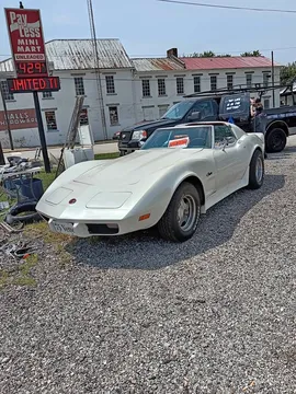 1975 Chevrolet Corvette Stingray Coupe 2D