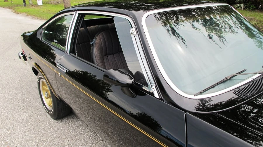 1975 Chevrolet Vega - Image 11 of 12