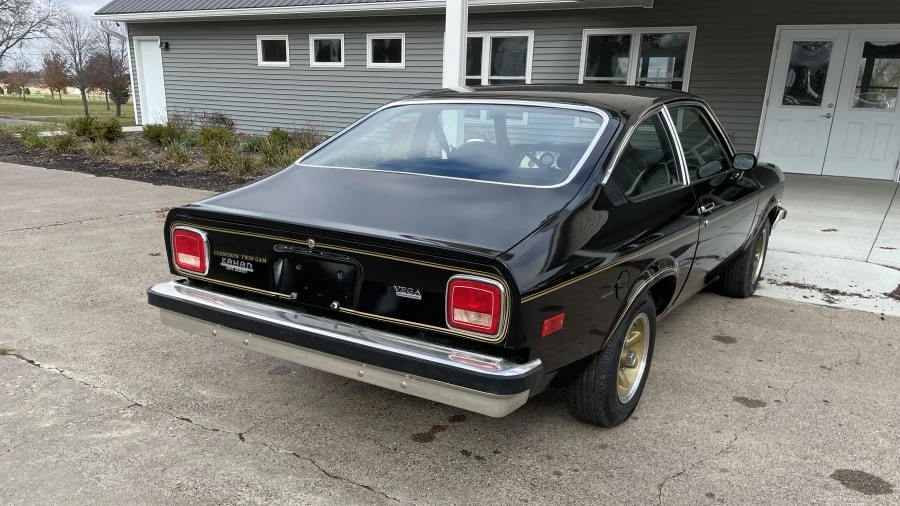 1975 Chevrolet Vega - Image 14 of 31