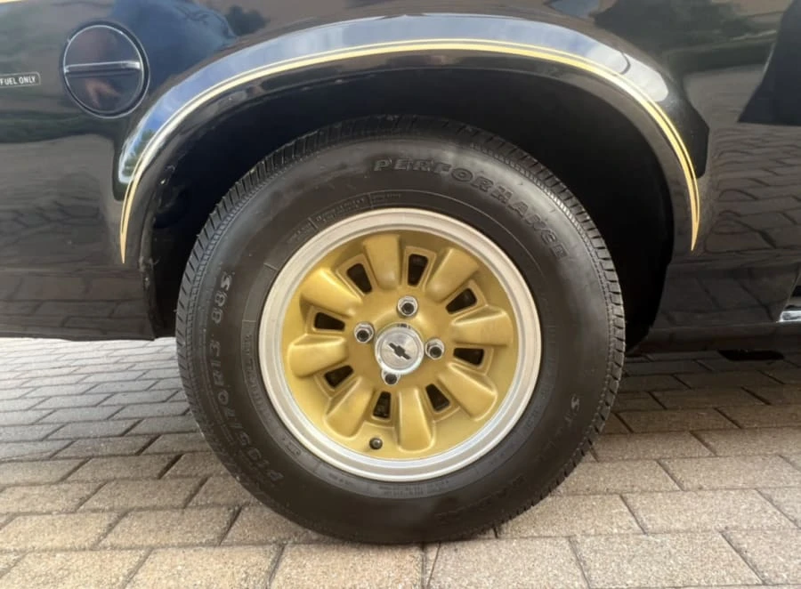1975 Chevrolet Vega - Image 8 of 30