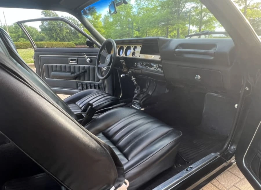 1975 Chevrolet Vega - Image 23 of 30