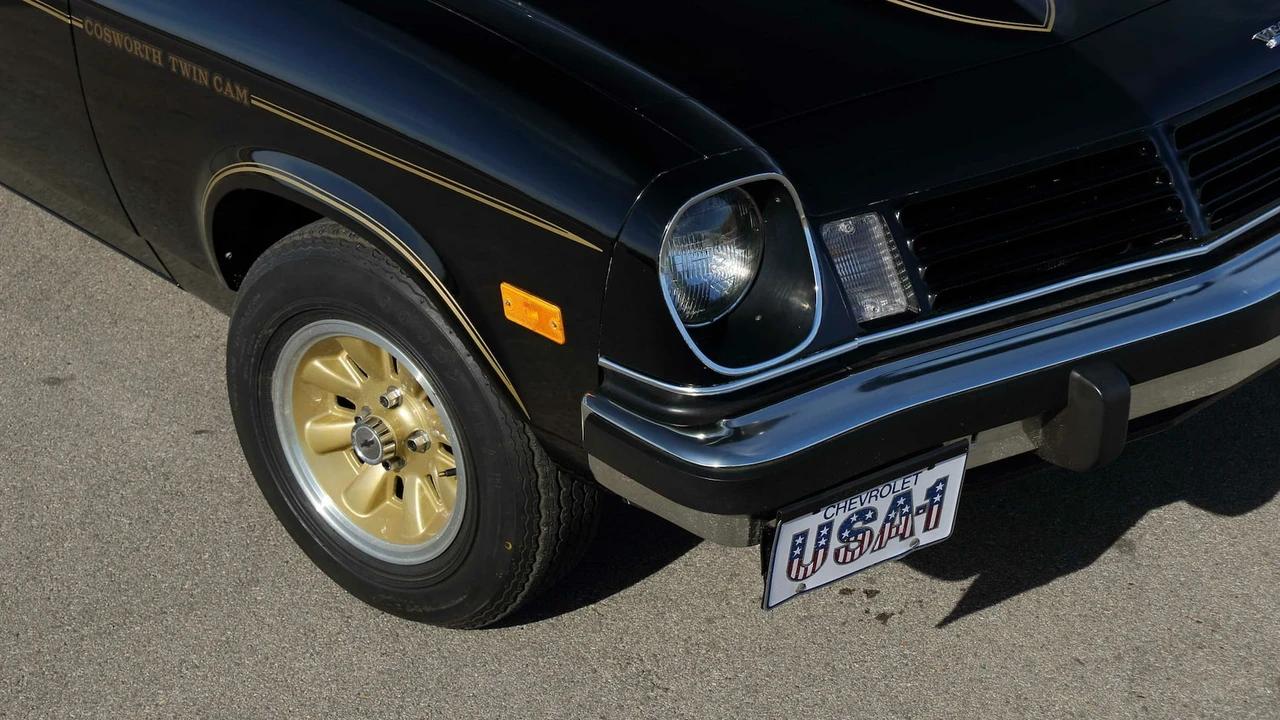 1975 Chevrolet Vega - Image 13 of 24