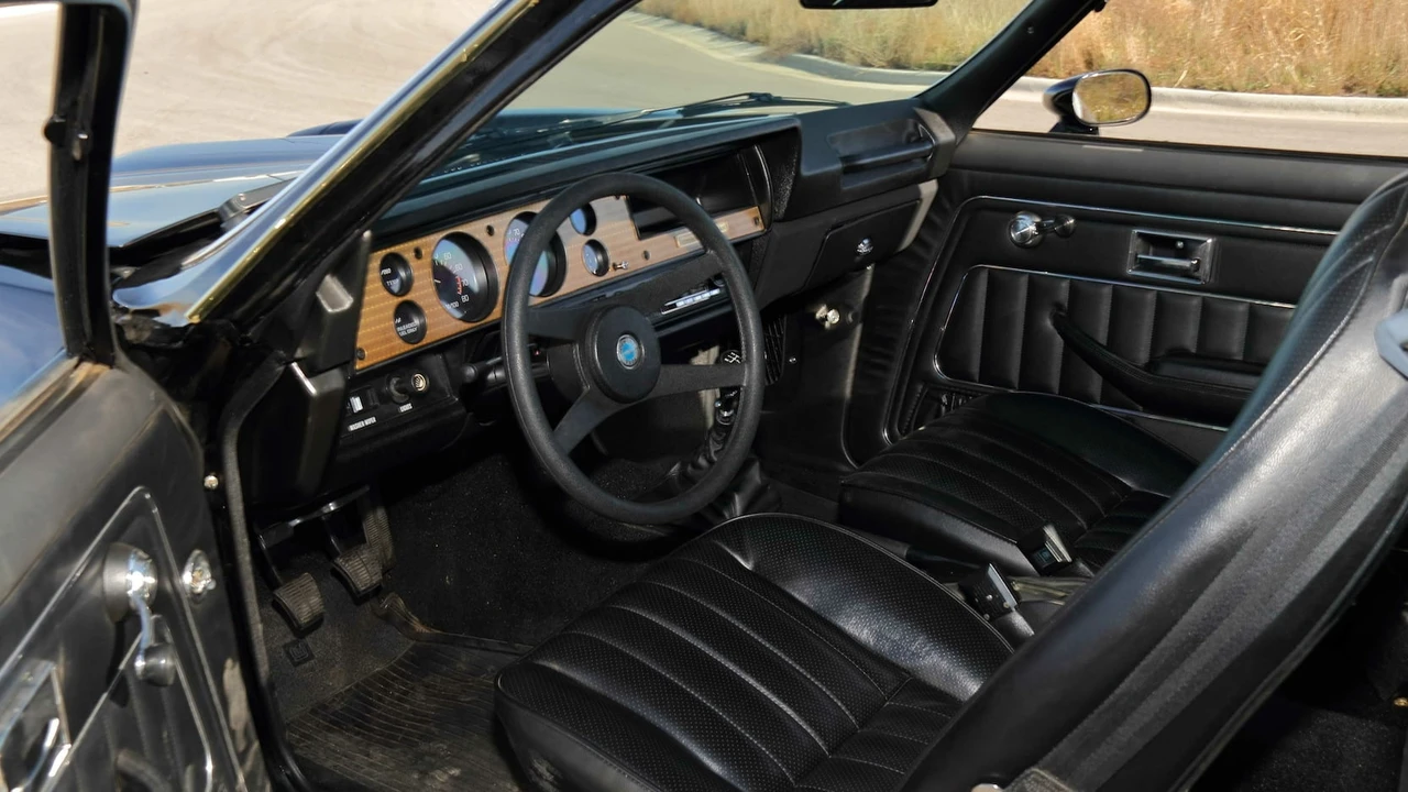 1975 Chevrolet Vega - Image 4 of 24