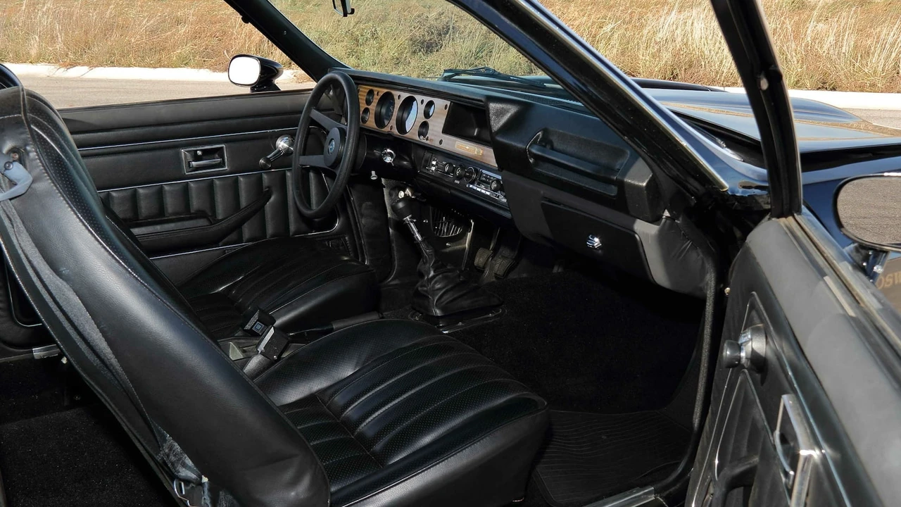 1975 Chevrolet Vega - Image 5 of 24