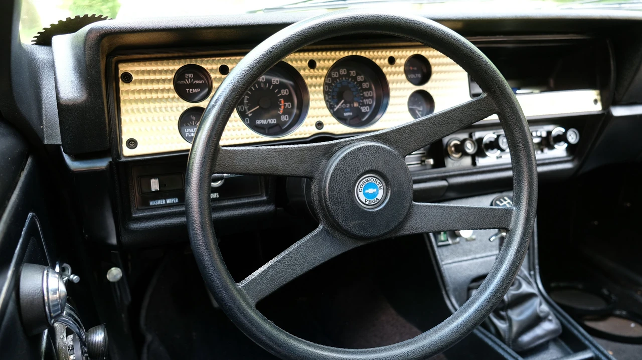 1975 Chevrolet Vega - Image 26 of 28