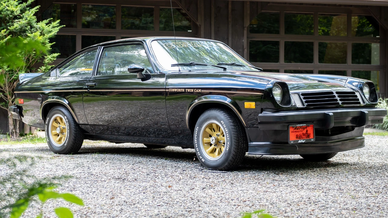 1975 Chevrolet Vega - Image 11 of 28