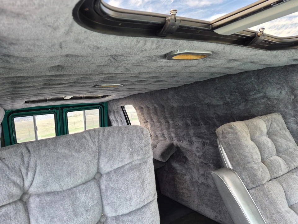 1975 Chevrolet G-Series Van - Image 20 of 21