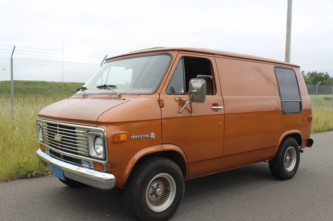 1975 Chevrolet G-Series Van - Image 13 of 28