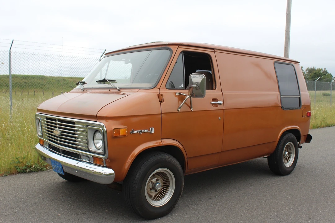 1975 Chevrolet G-Series Van - Image 15 of 28