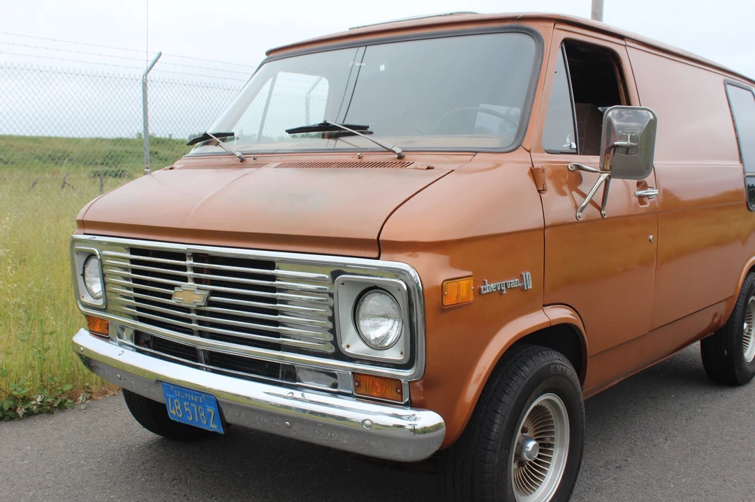 1975 Chevrolet G-Series Van - Image 23 of 28