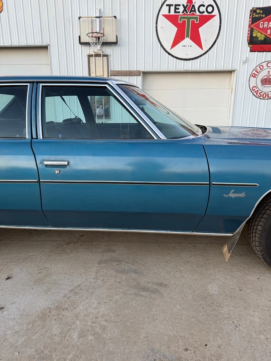 1975 Chevrolet Impala 4th Gen - Image 4 of 20