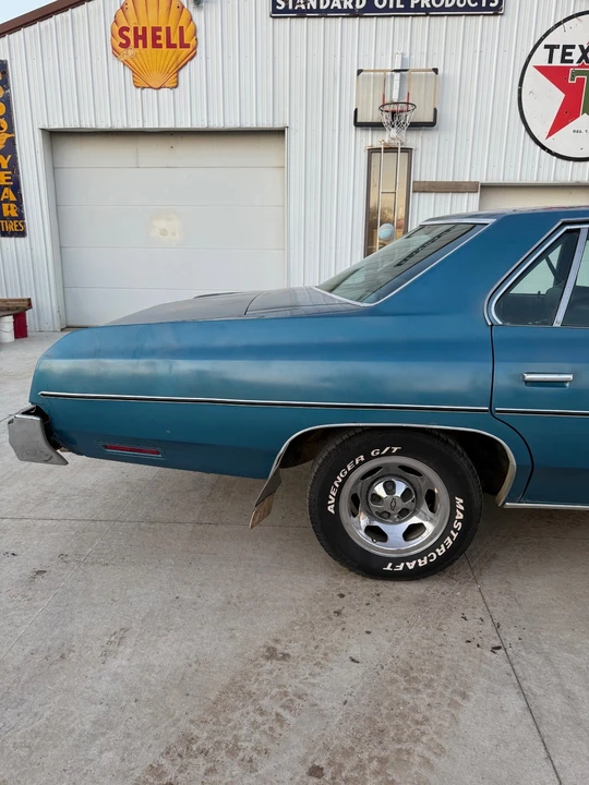 1975 Chevrolet Impala 4th Gen - Image 2 of 20