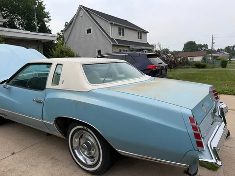 1975 Chevrolet Monte Carlo Landau Edition