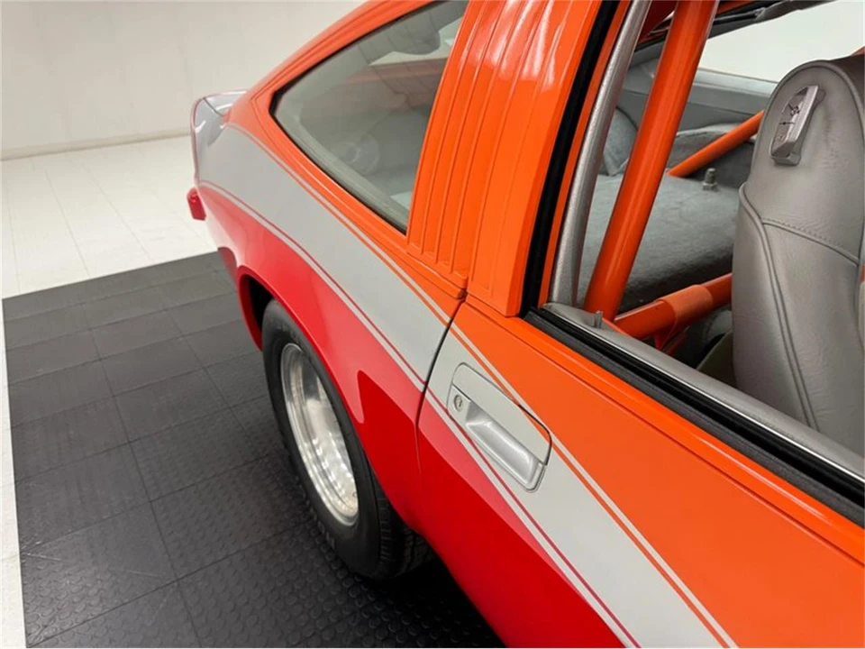 1975 Chevrolet Vega - Image 27 of 31