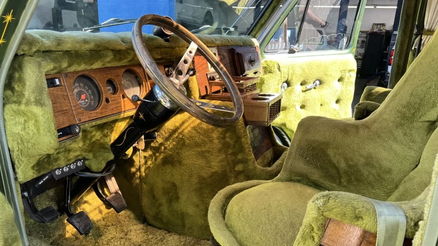 1975 Chevrolet G-Series Van - Image 4 of 31