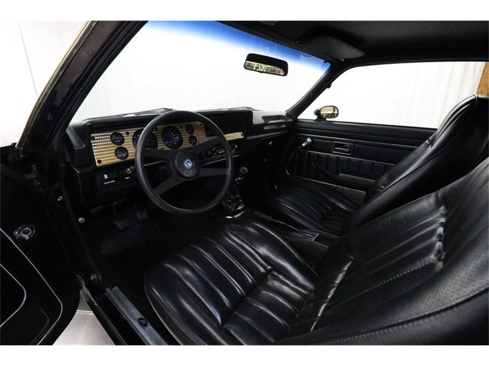 1975 Chevrolet Vega - Image 18 of 31